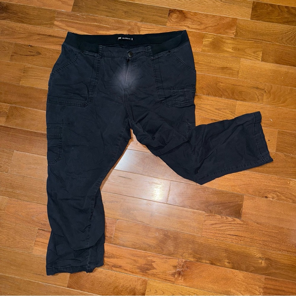 💫 Lee 💫 Relaxed Fit Women’s size 18w black cargo pants